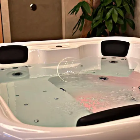 Haven Love hotel