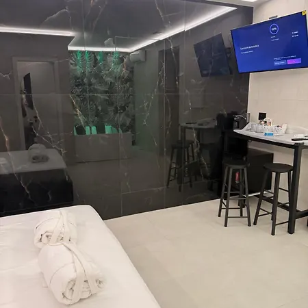 Motel para Casais Haven & - *